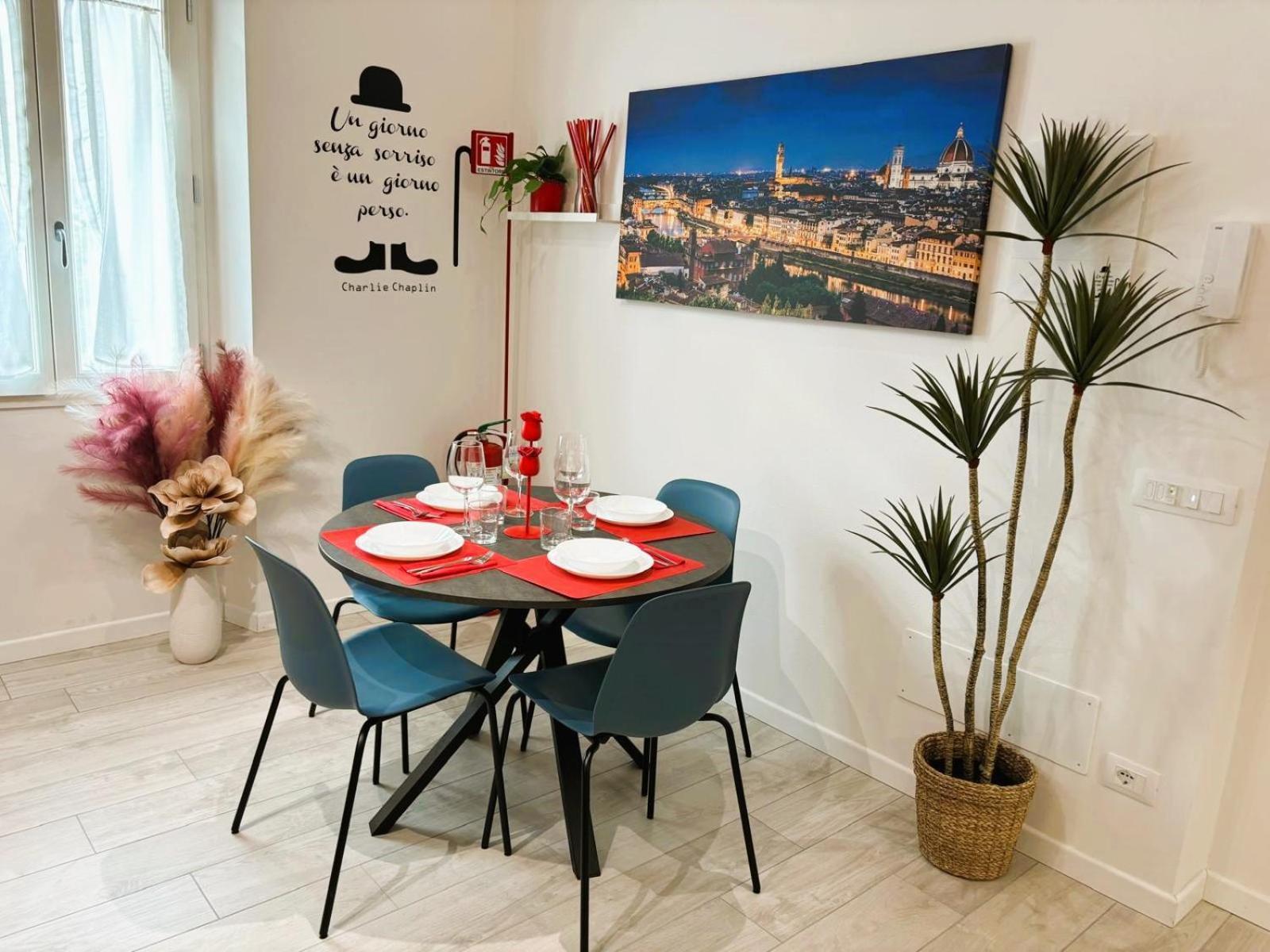 Apartment Red Lily Florenz